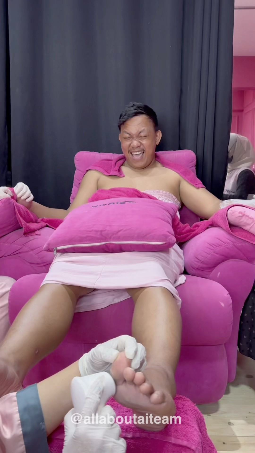 Mimik Muka Tu Takle Control Eh. Geli Geli Jugak ?? #aiboyyra #aiteam